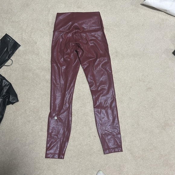 Lululemon leggings - Picture 4 of 4